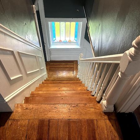 1 Ridgeway Avenue Villa Провидънс Екстериор снимка
